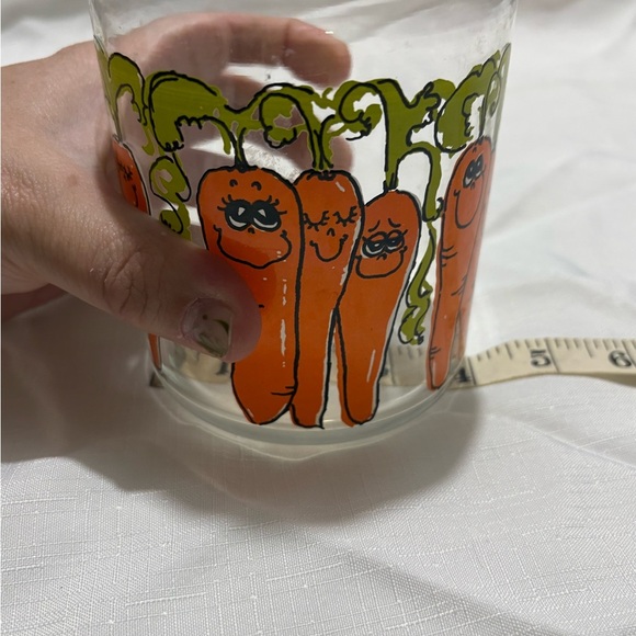 Vintage Hildi Glass Canister with Carrot Design - Picture 4 of 4